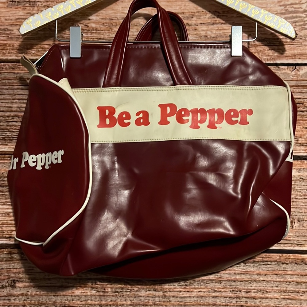 Vintage Dr Pepper Bag Bowler Duffel - Picture 1 of 5
